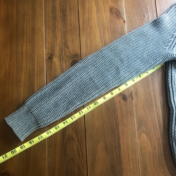 GAP Grey Sequence Sweater Small - Picture 7 of 7
